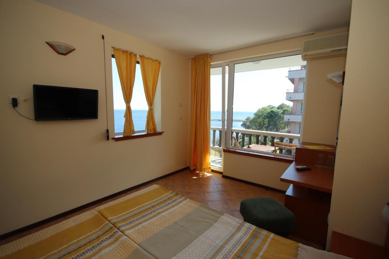 Hotel Continental - Half Board Kiten  Esterno foto
