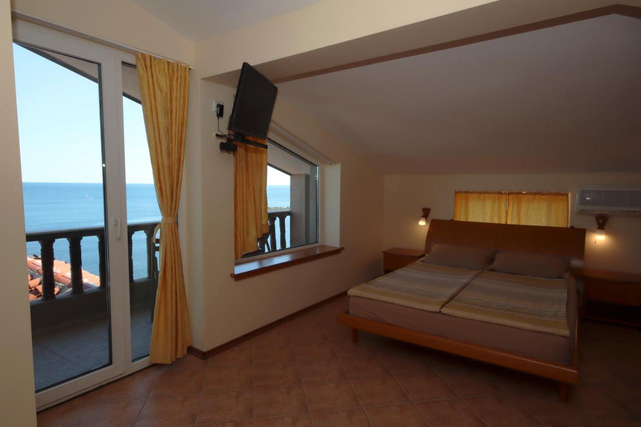 Hotel Continental - Half Board Kiten  Esterno foto
